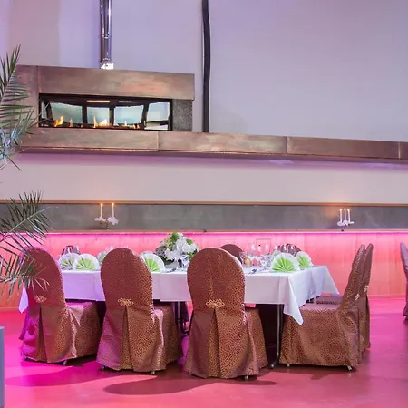 Отель Der Schoene Asten - 3*