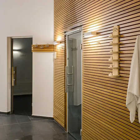 Der Schoene Asten - فندق