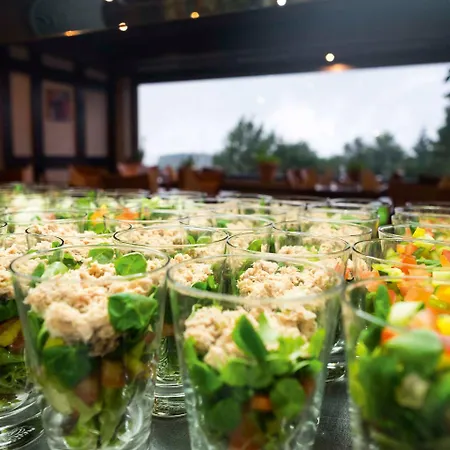 Отель Der Schoene Asten -